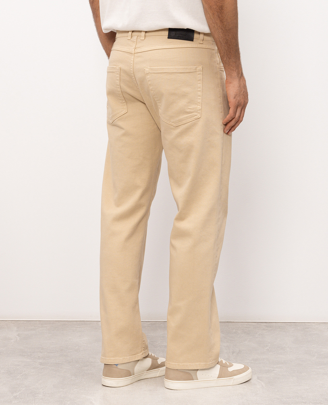 Beige jeans with logo patch Officina 36 4