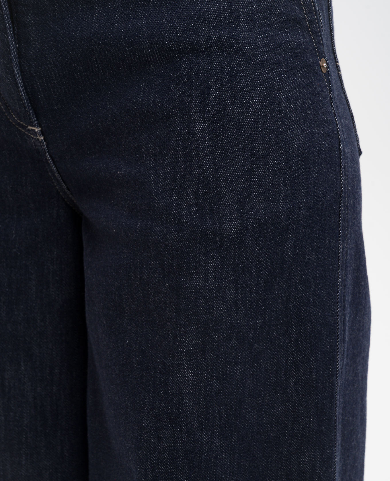 Blue jeans with logo patch Agnona 5