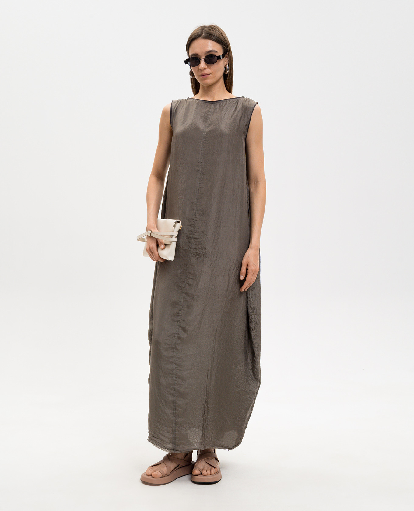 

Brown silk dress with a reaper effect Marc Le Bihan