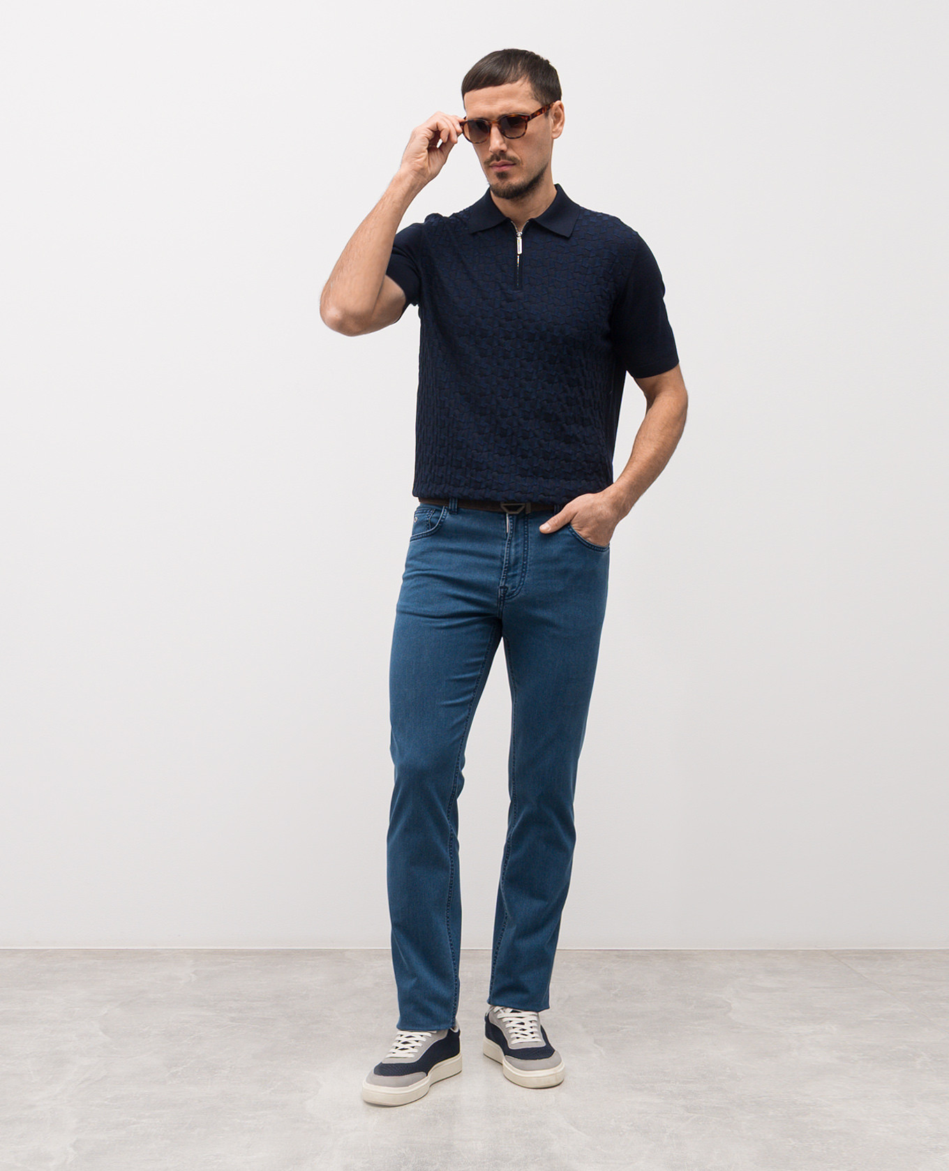 

Blue jeans with logo patch Stefano Ricci