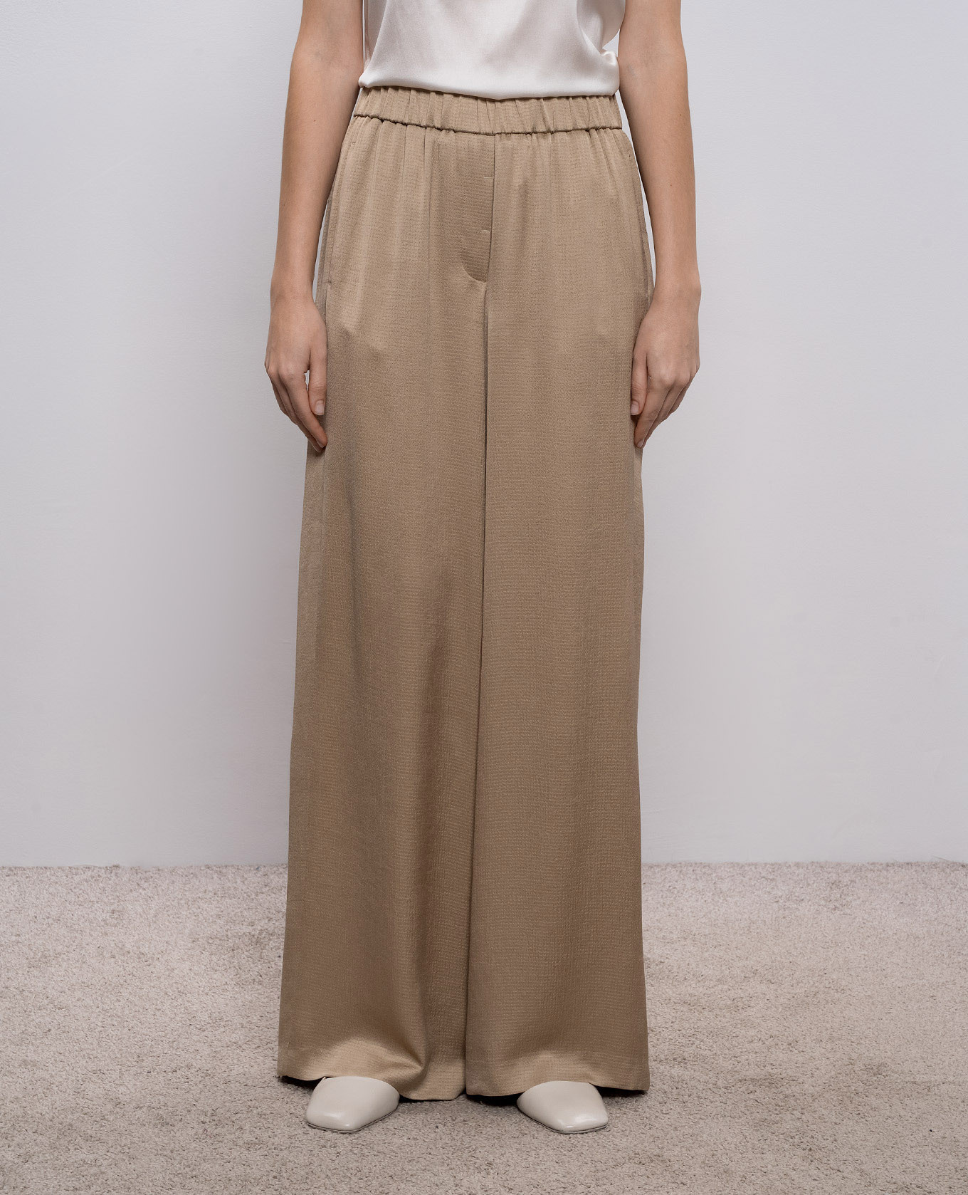 

Beige palazzos Peserico