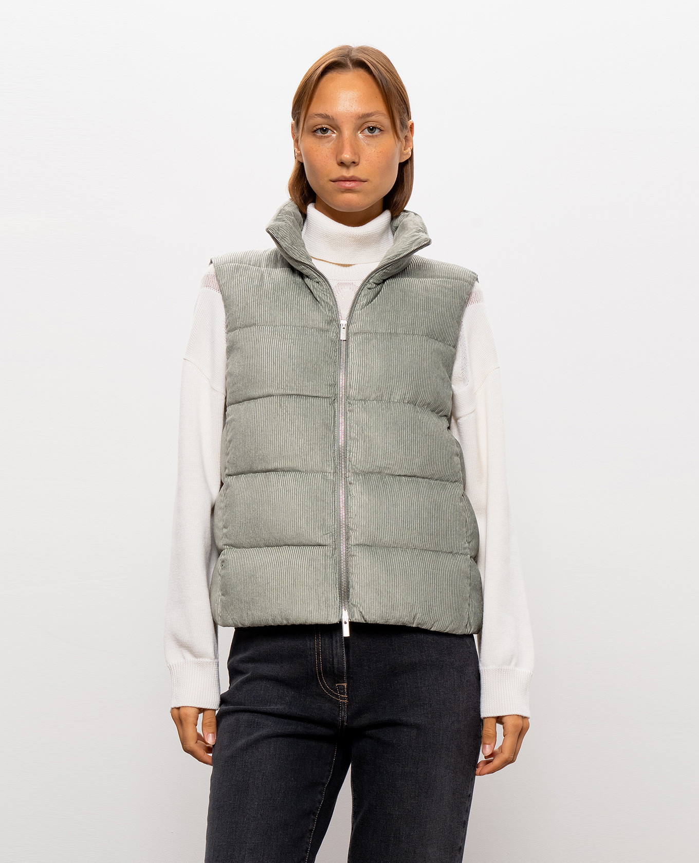 Green corduroy down vest Peserico 3