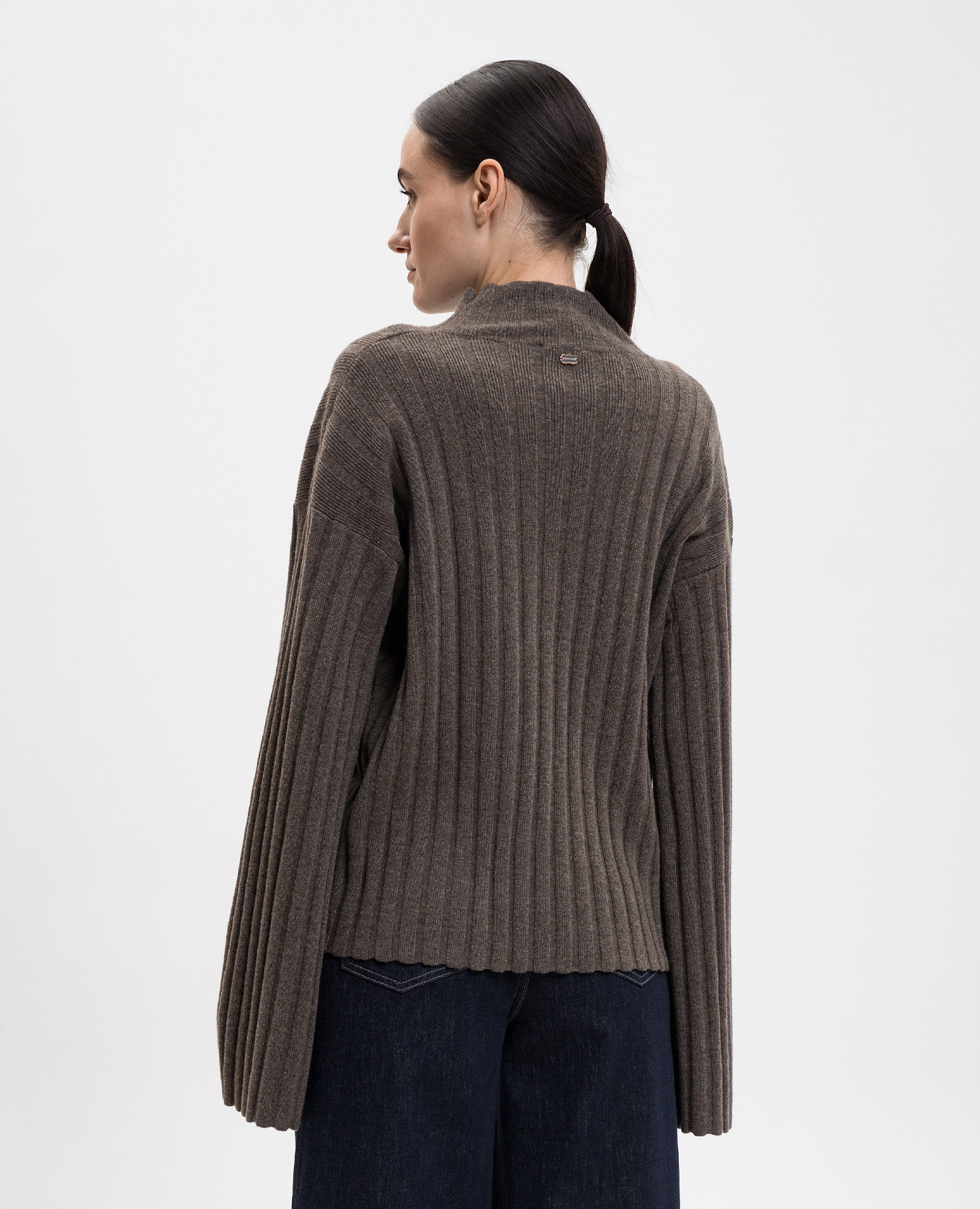 Brown cashmere sweater Agnona 4