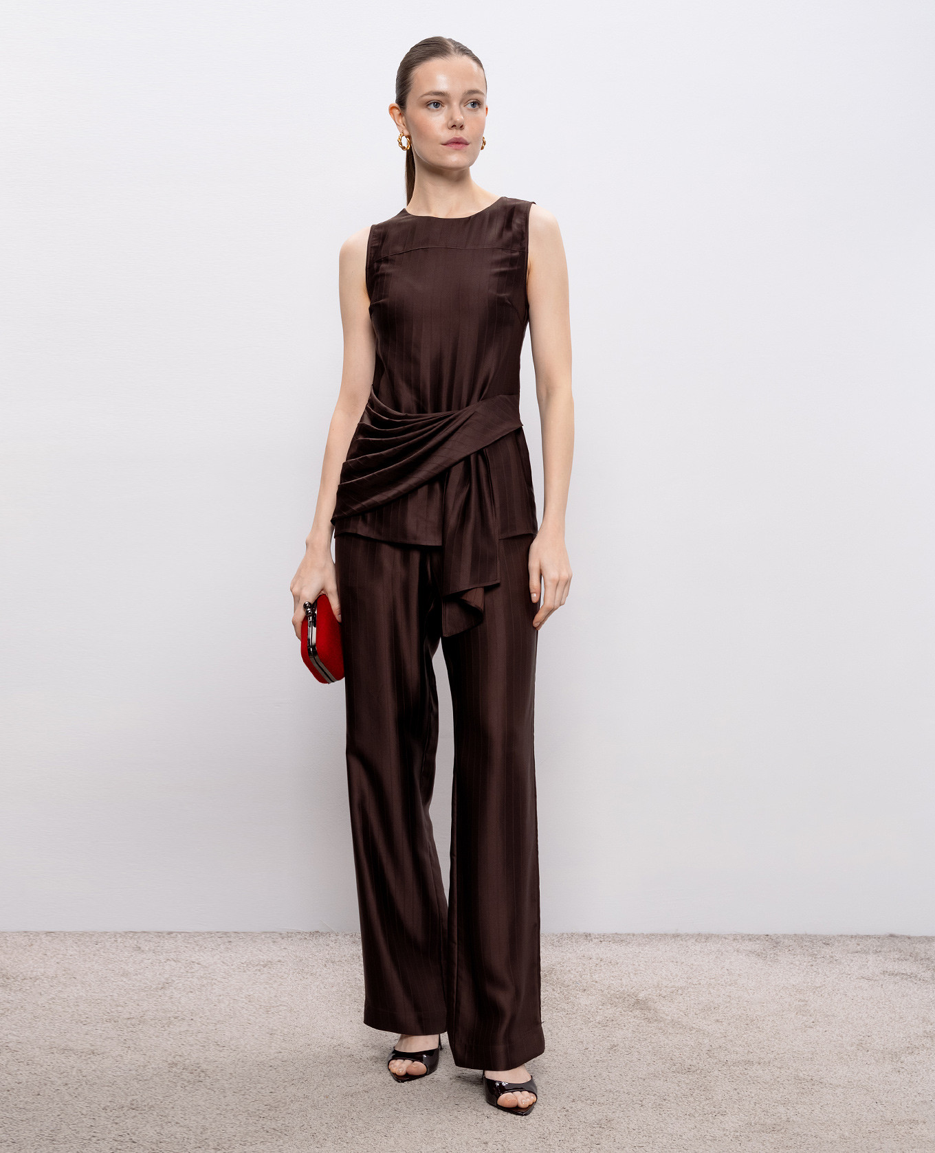 Brown FONDA top with silk Loulou de Saison 2