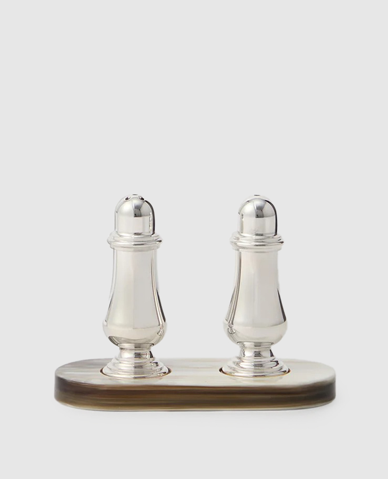 

Buffalo horn salt and pepper set Brunello Cucinelli, Silver