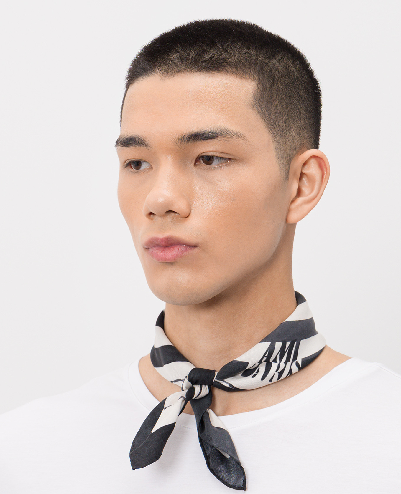 Place Des Victoires silk scarf Ami Paris 2