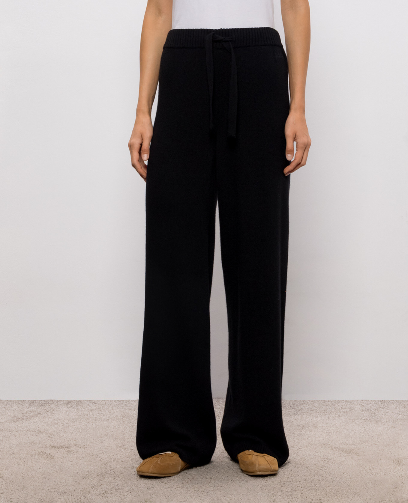 Black wool sweatpants Woolrich 3