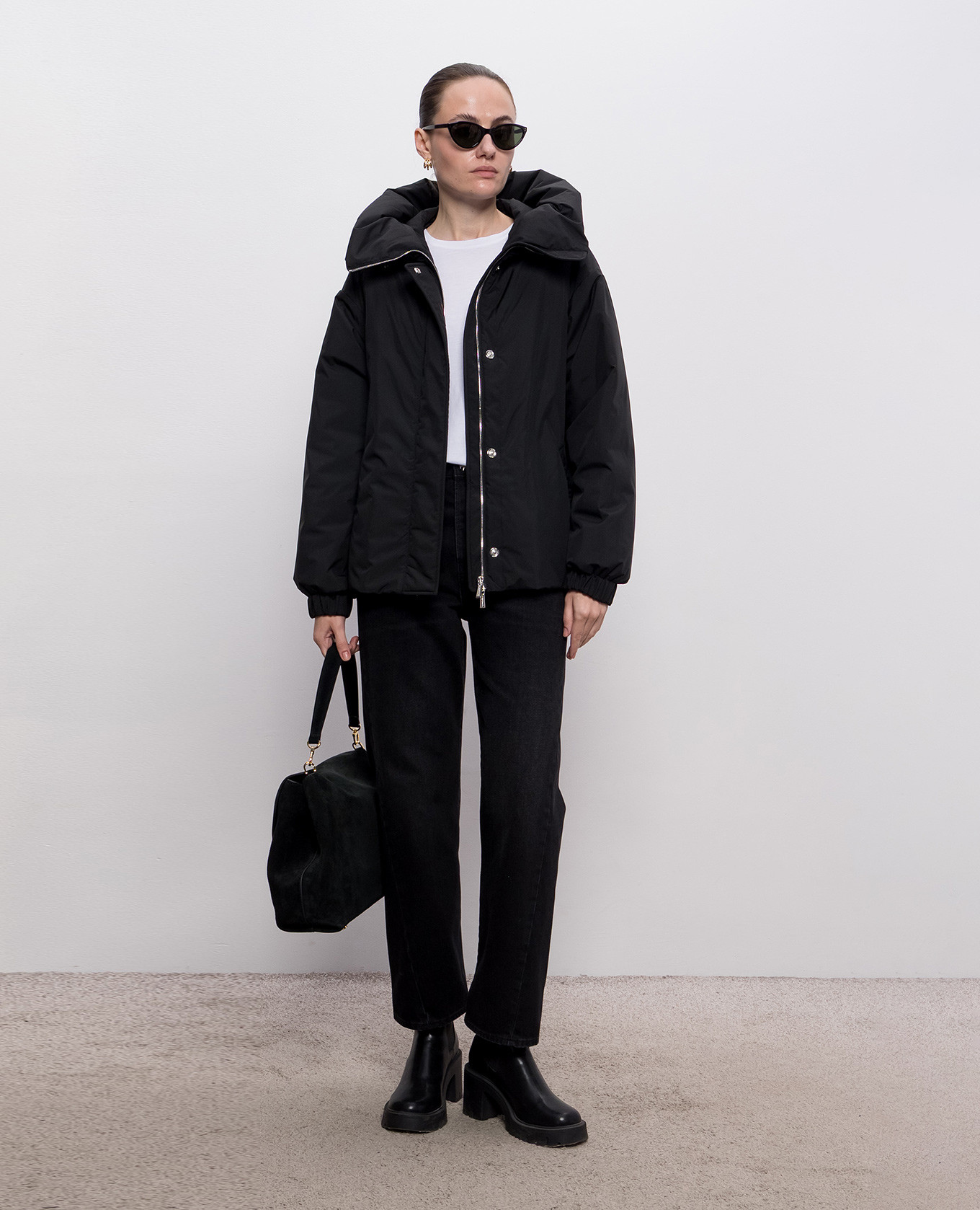 

Black jeans with a worn effect Toteme