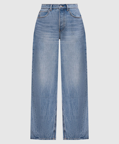 Blauwe gescheurde bananenjeans