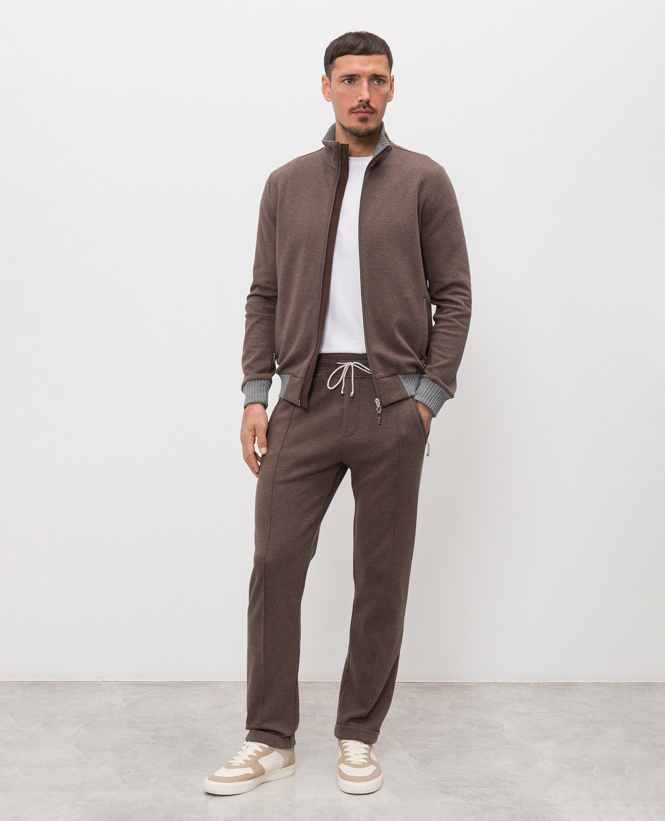 

Brown track pants with lapels Doriani Cashmere