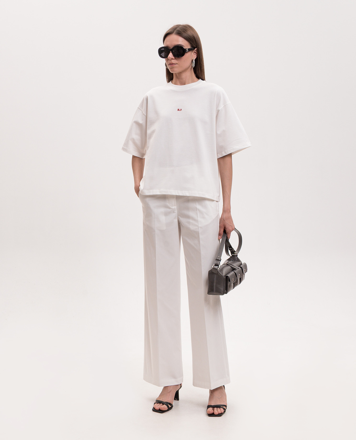 White T-shirt with embroidered monogram logo Solotre 2