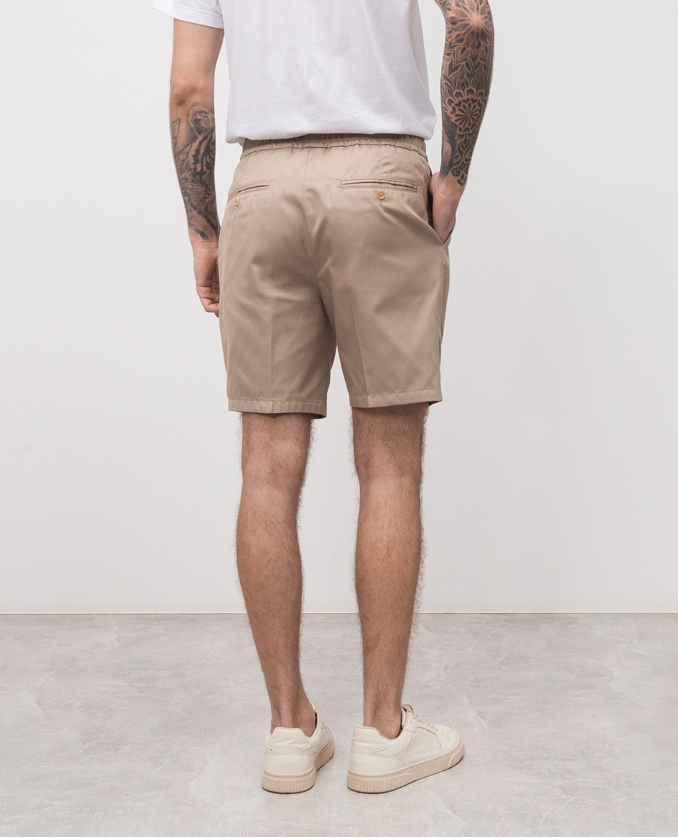 Beige shorts ISAIA 4