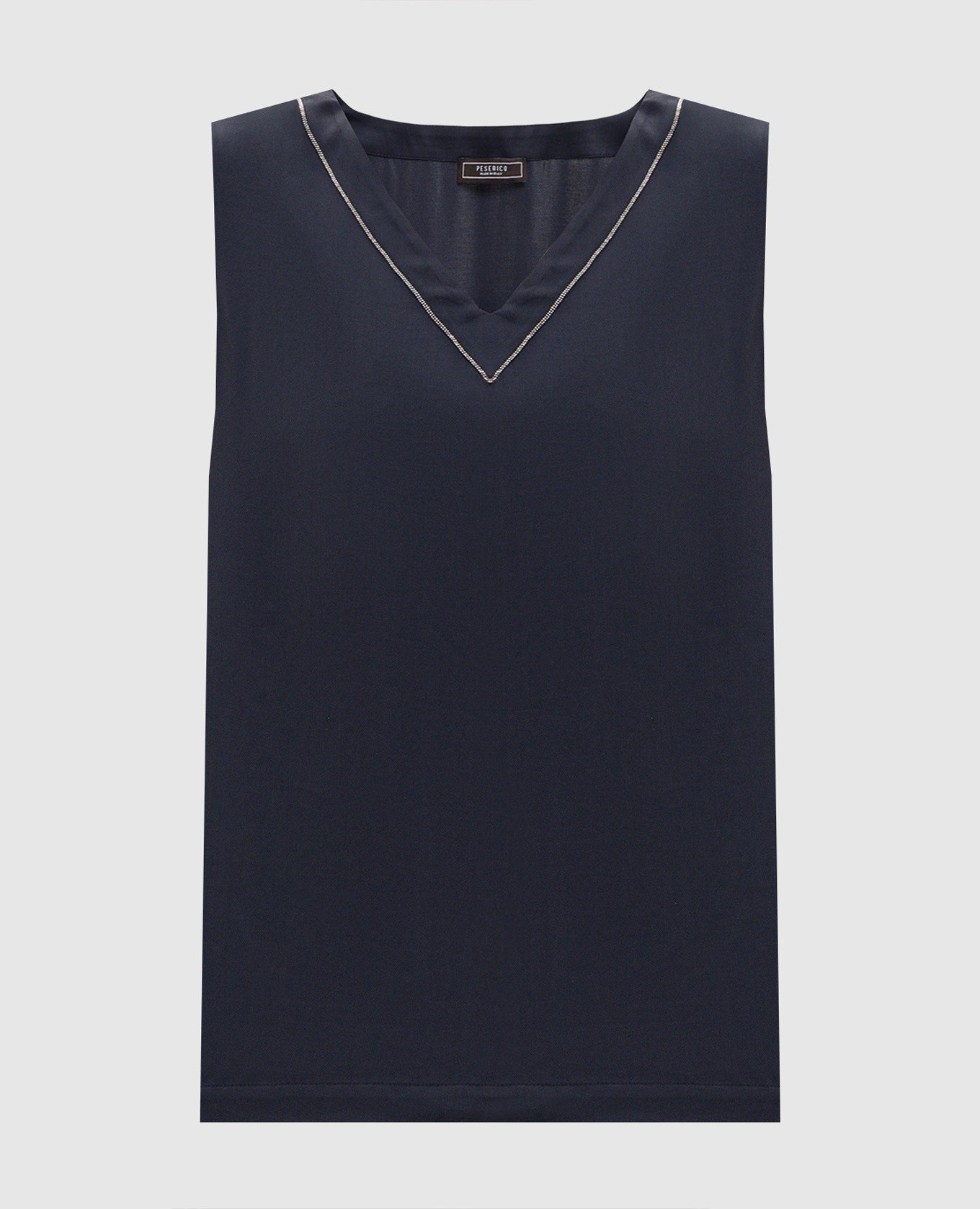 Blauwe top met monil ketting