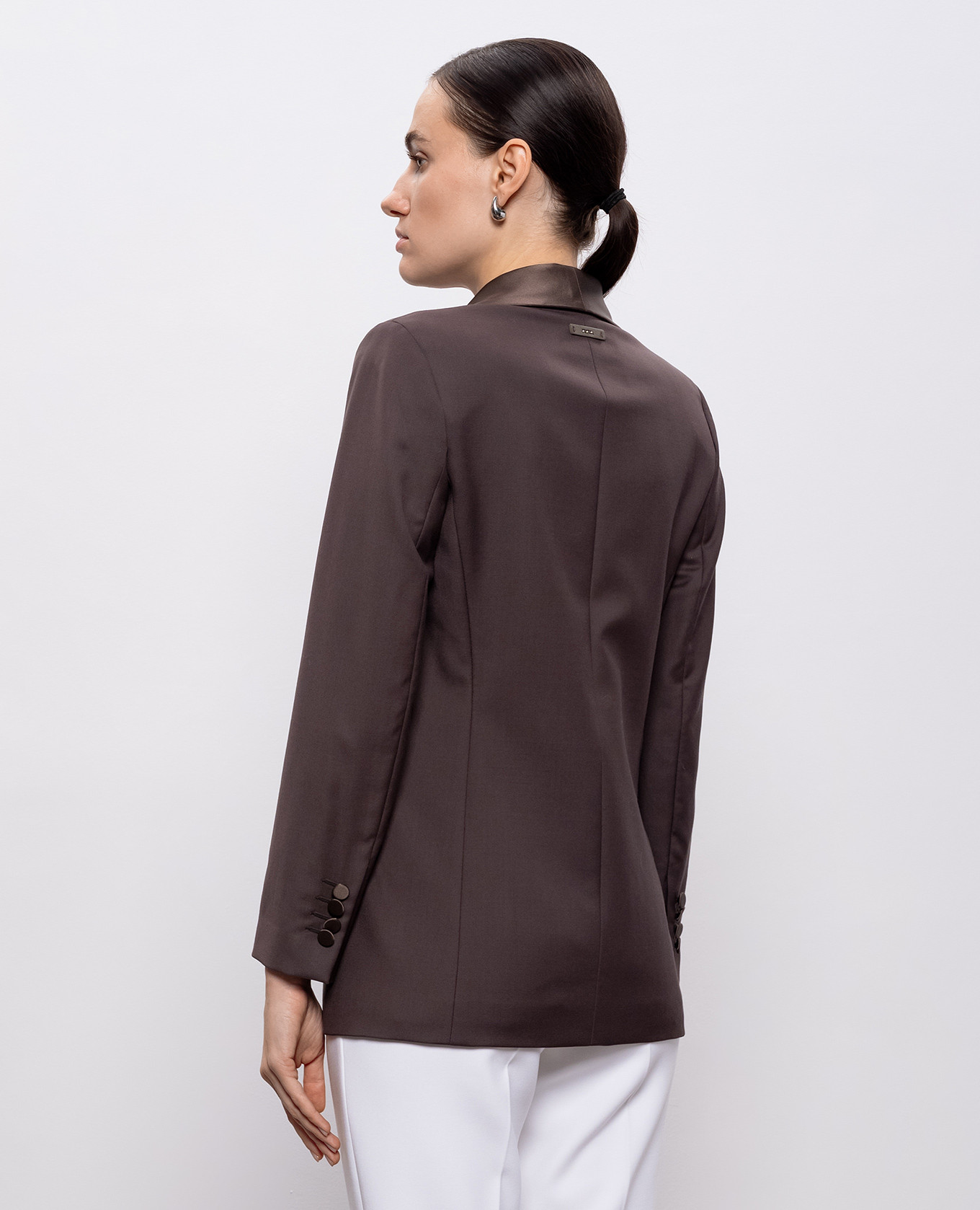 

Brown wool jacket with monil chain Peserico