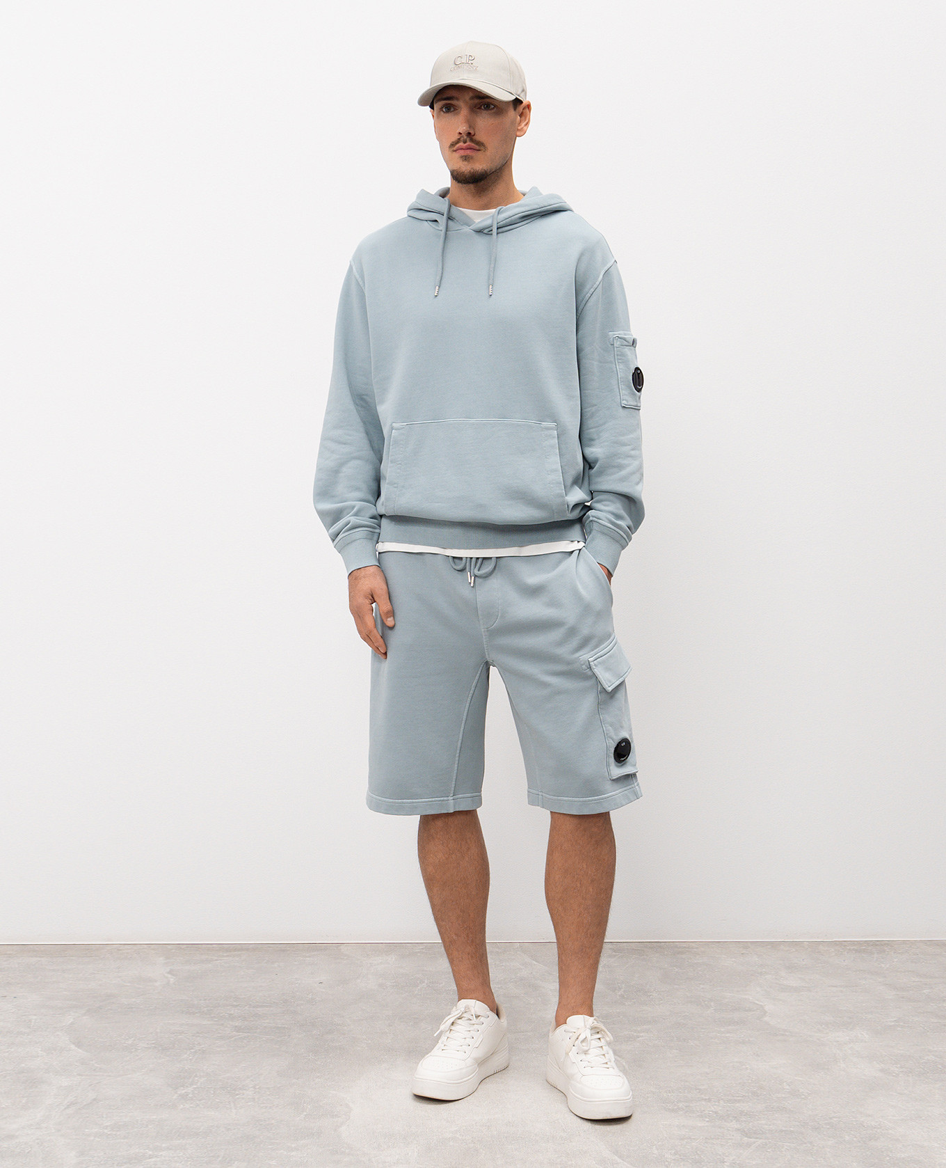 

Blue shorts with logo C.P. Company, Light blue