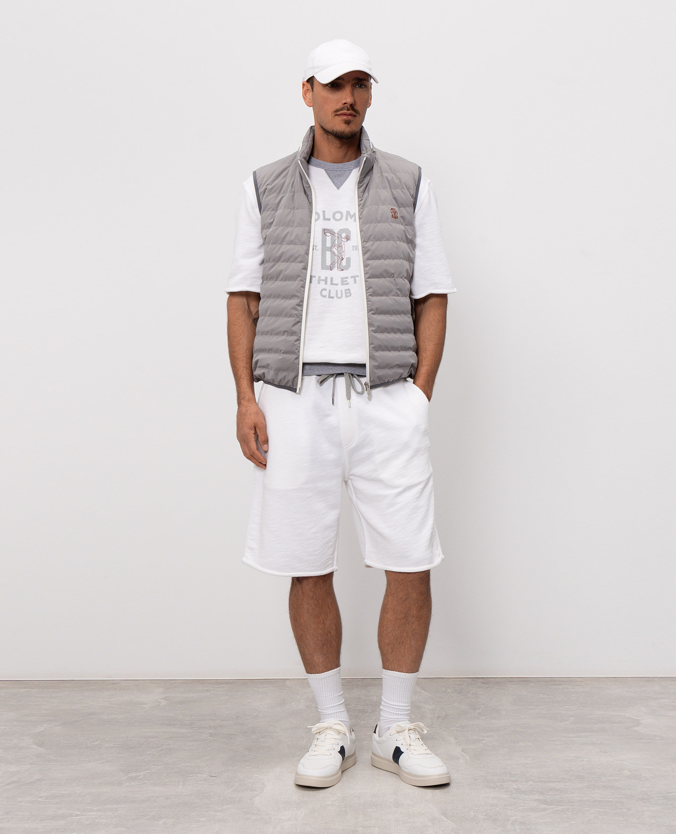 White T-shirt with print and cuffs Brunello Cucinelli 2