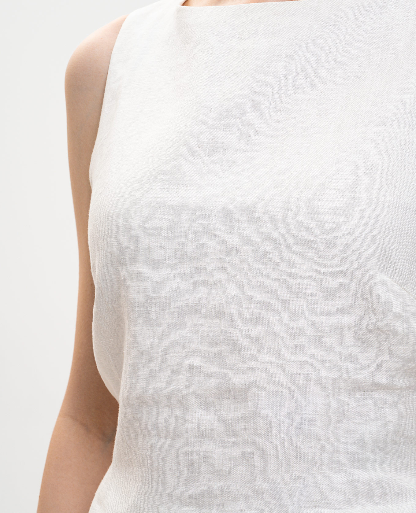 

Joan white linen top Faithfull