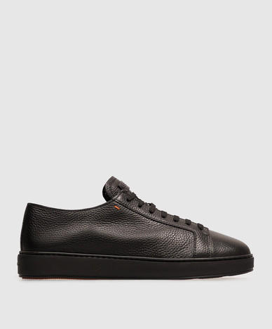 Schwarze Ledersneaker mit Logo-Aufnäher