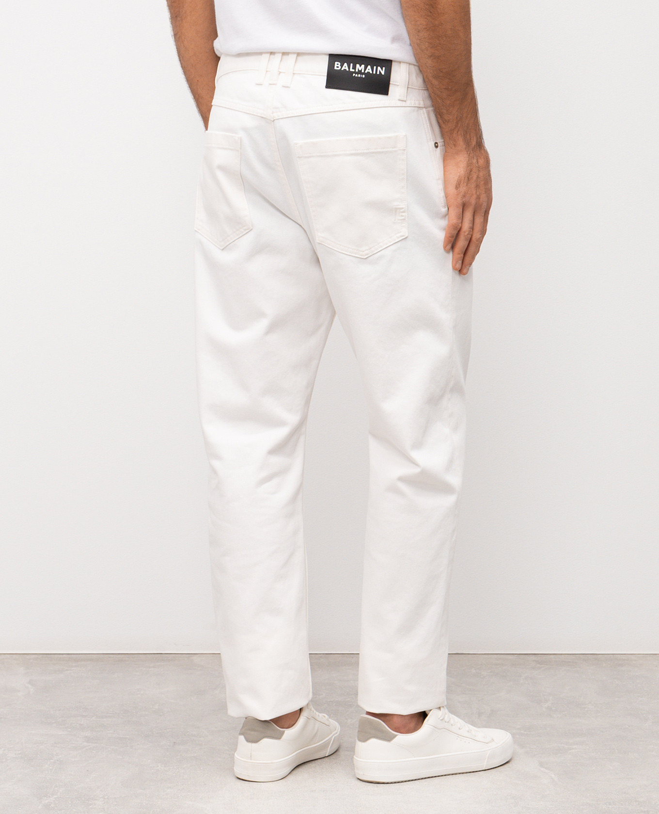 White jeans with logo Balmain 4