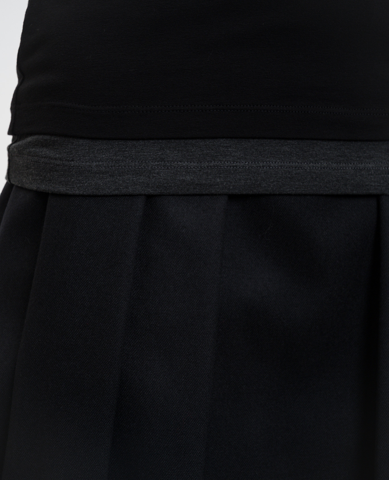 Black long sleeve with logo Juun.j 5