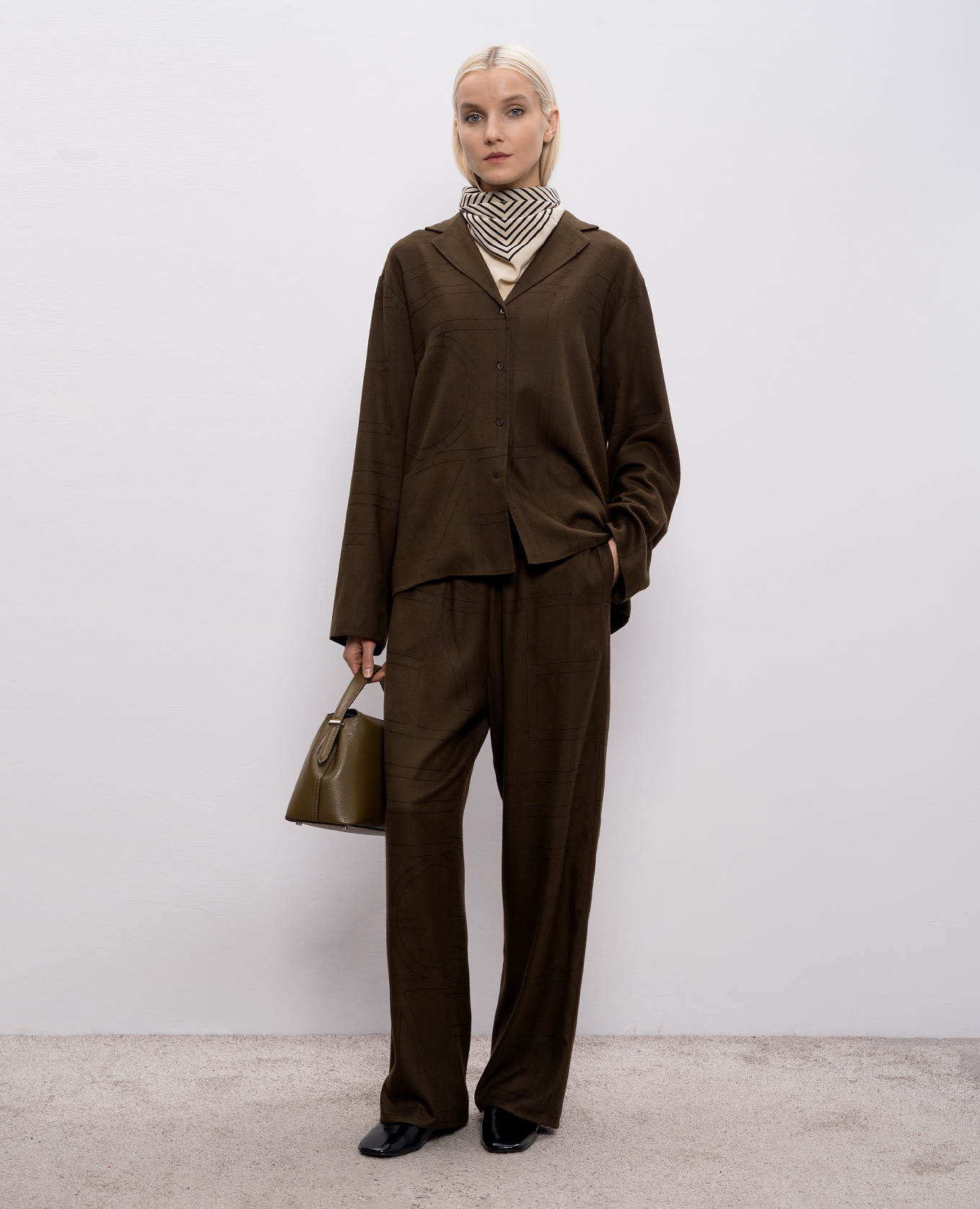 Brown pants Toteme 2