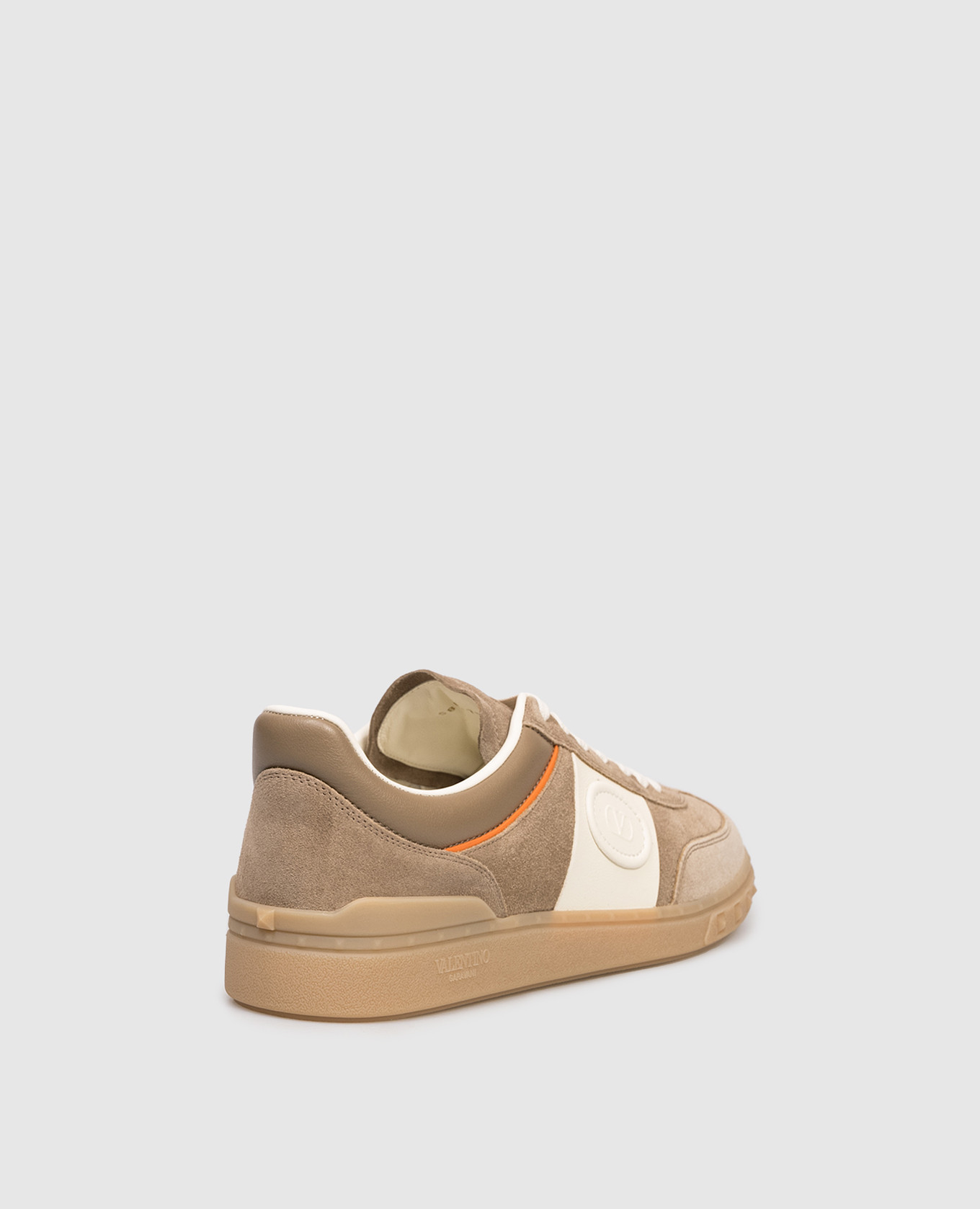 

Brown suede sneakers Upvillage Valentino