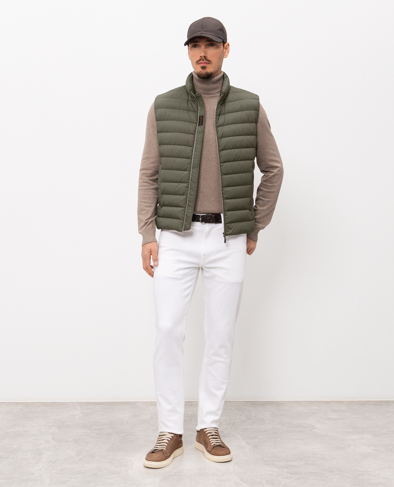 

CALAF khaki quilted down vest MooRER