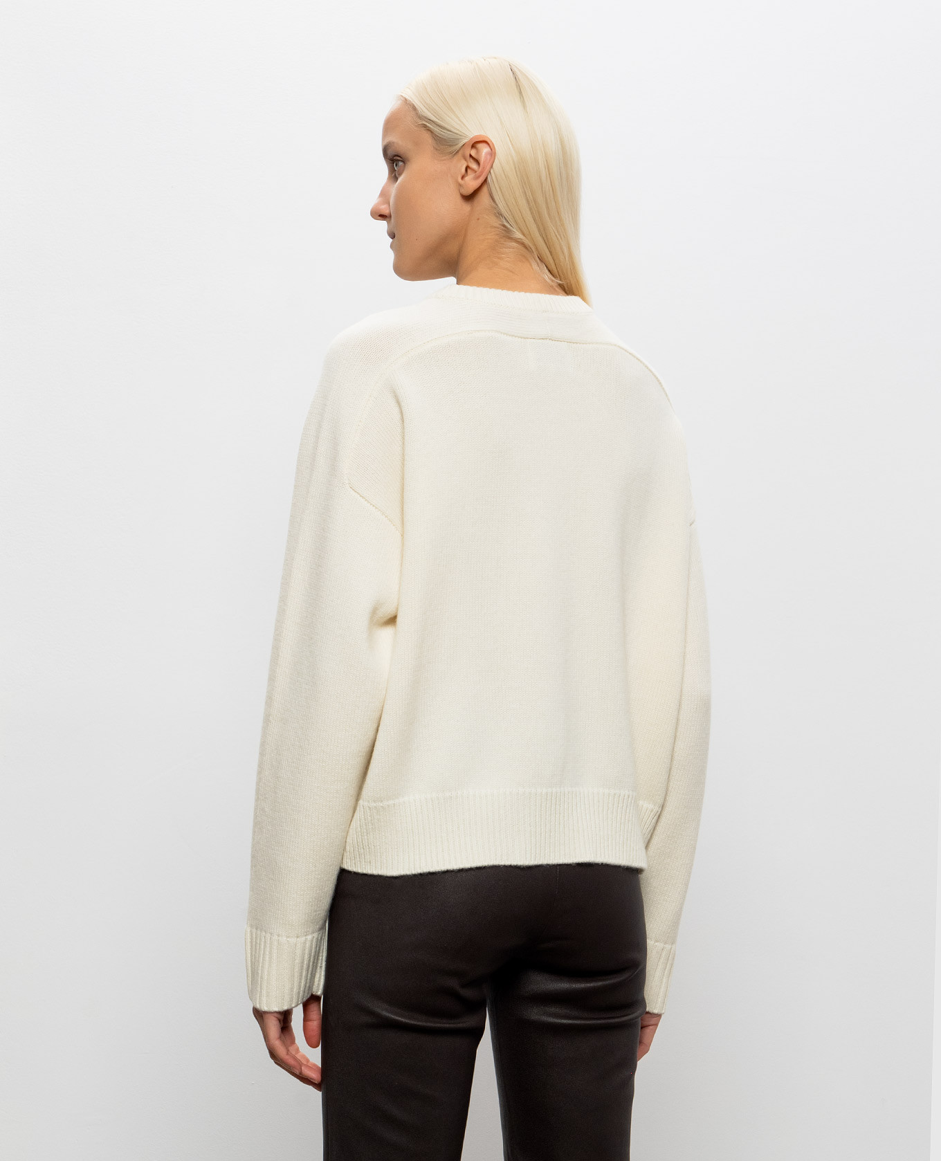Breha wool and cashmere sweater in ivory Loulou de Saison 4