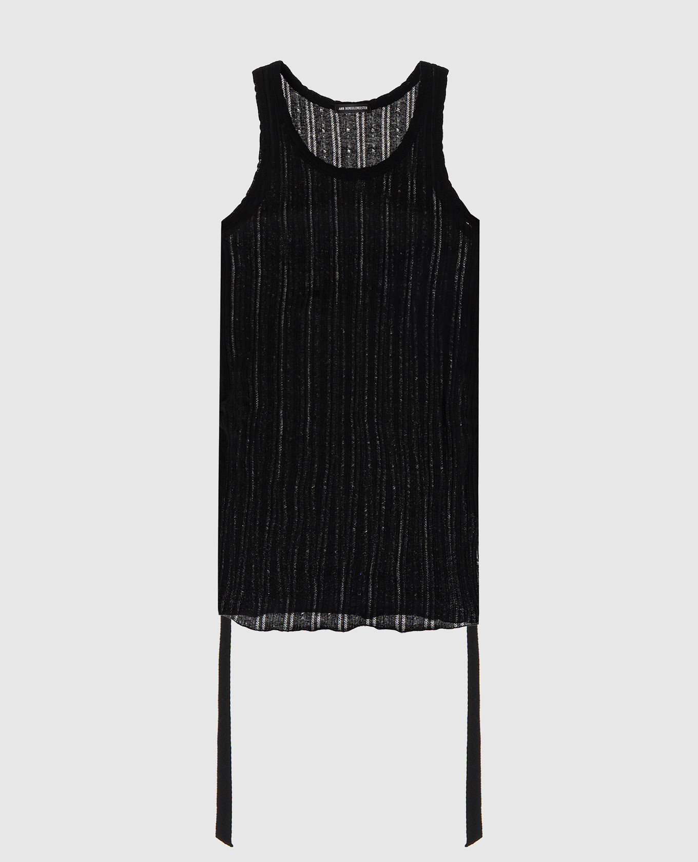 Mara black tank top