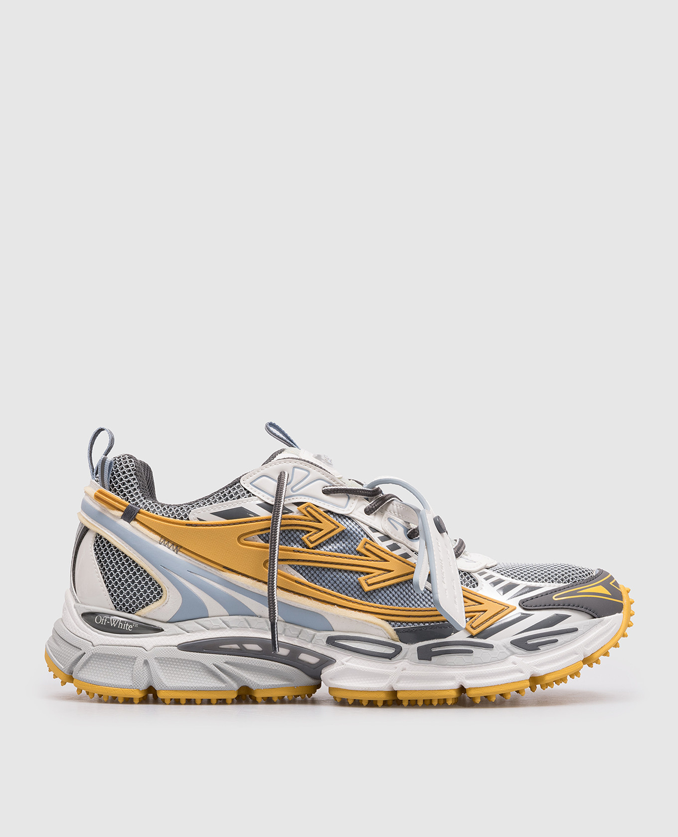 Be Right Back logo combination sneakers