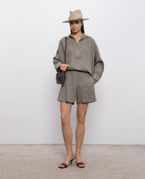 Brunello Cucinelli Gray linen shorts MA698DV499