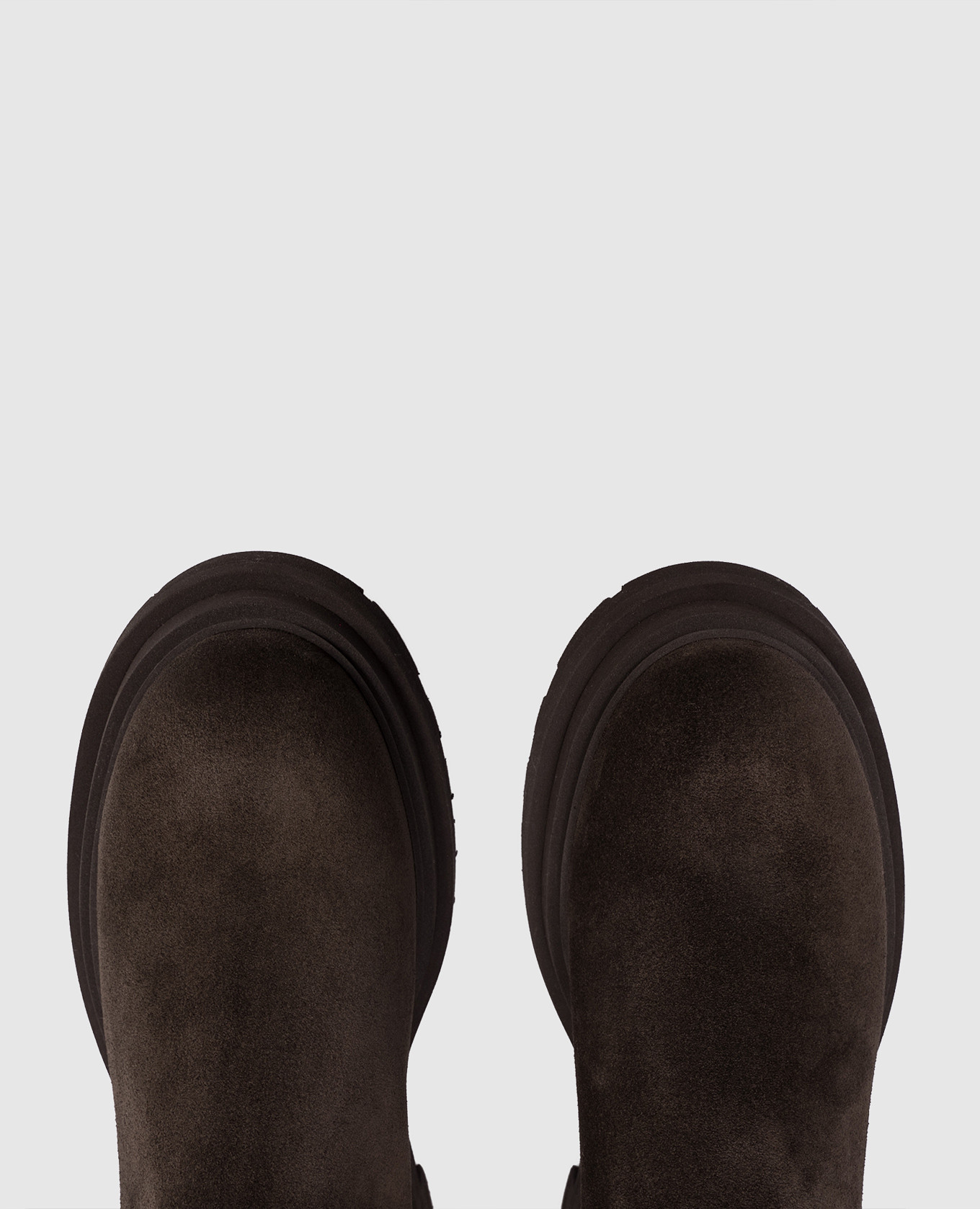 Brown suede Chelsea boots with monil chain Brunello Cucinelli 4