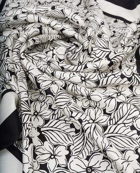 Max Mara Weekend ONESTO white silk scarf with floral print WKAONESTO