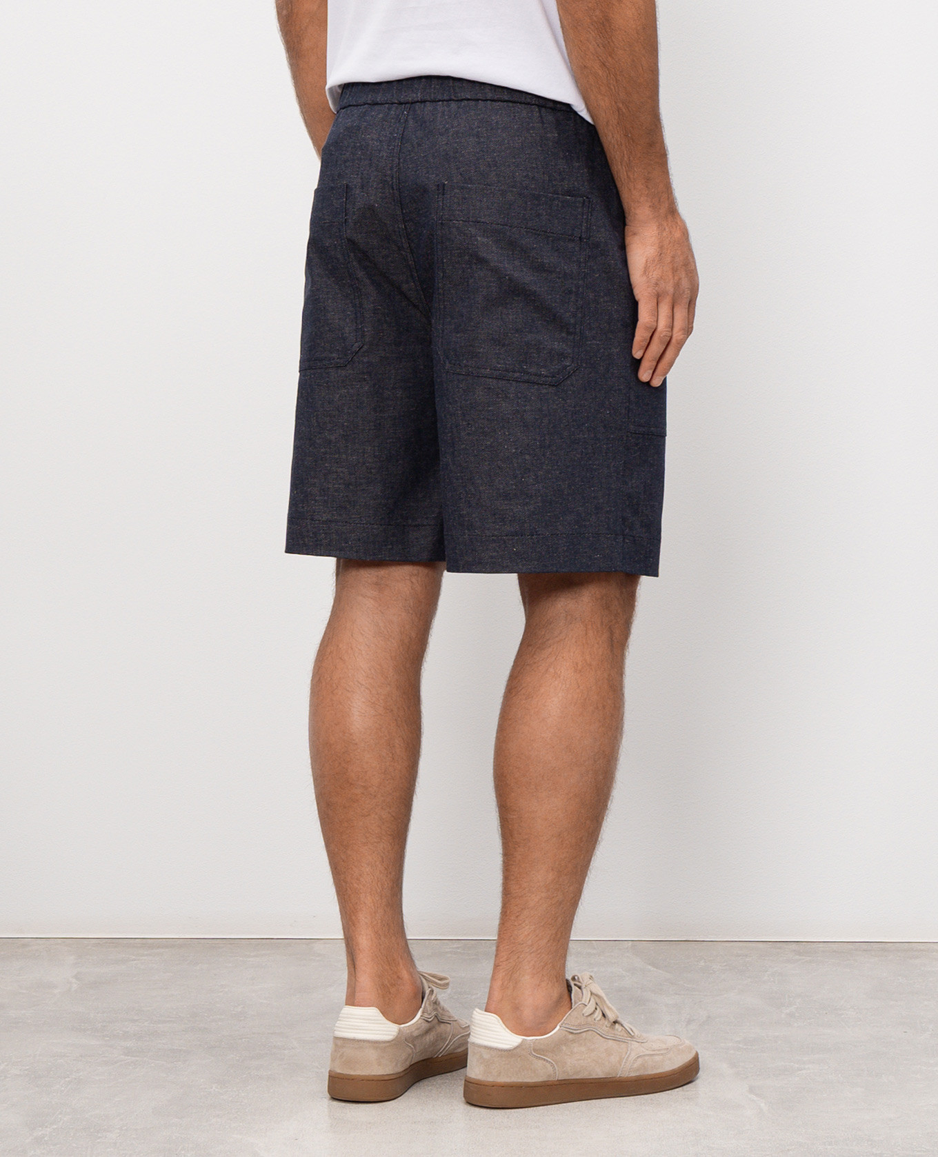 

Blue linen shorts CAPOBIANCO