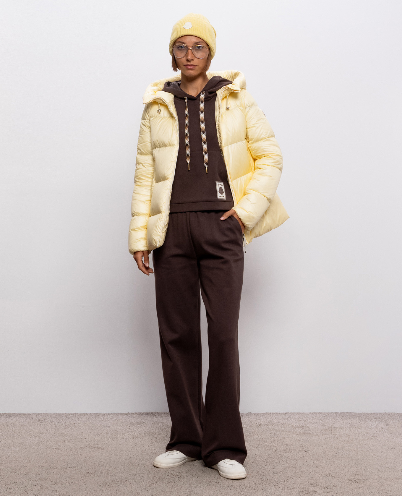 

Serittes yellow down jacket Moncler
