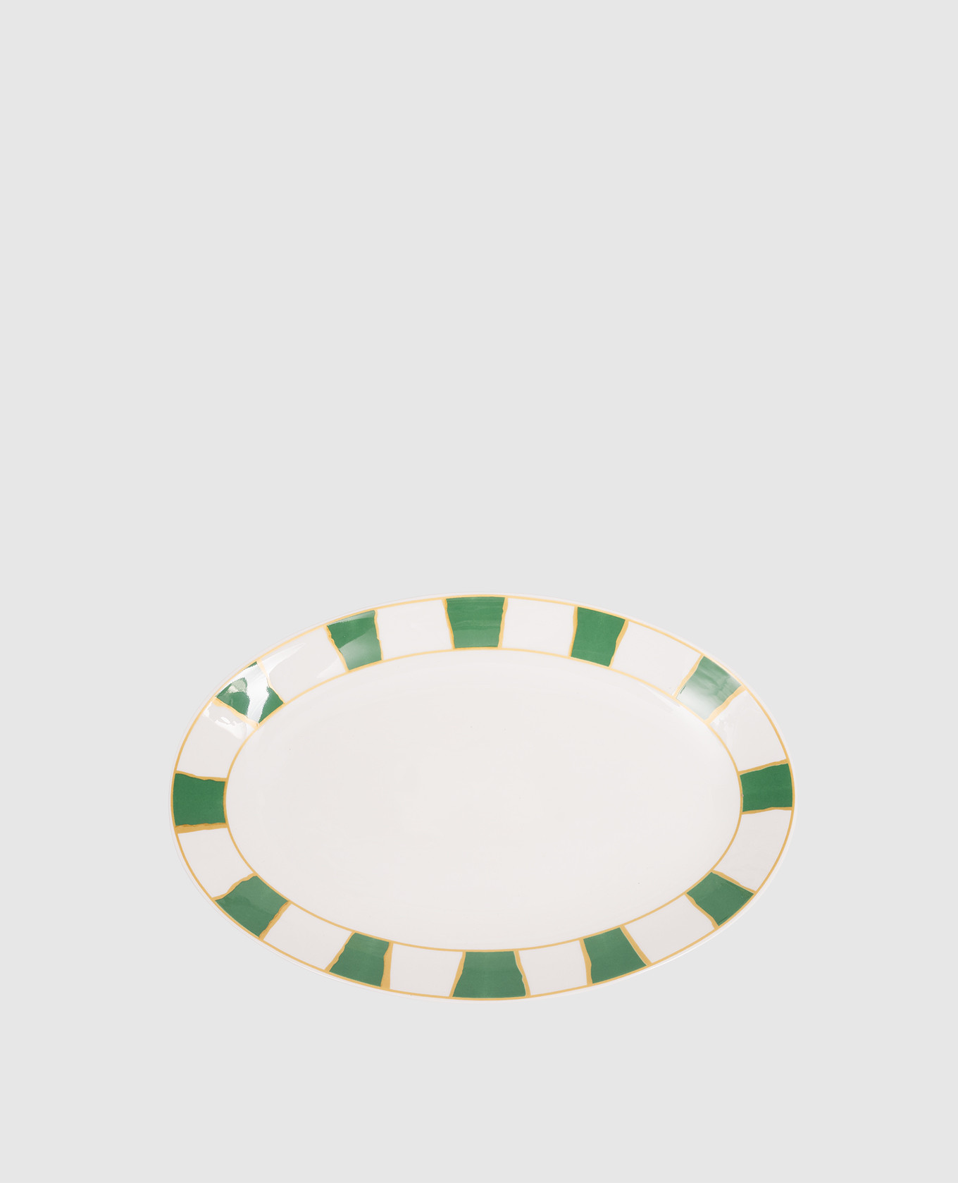 

White oval porcelain plate Striche Verdi e Oro Geminiano Cozzi 1765
