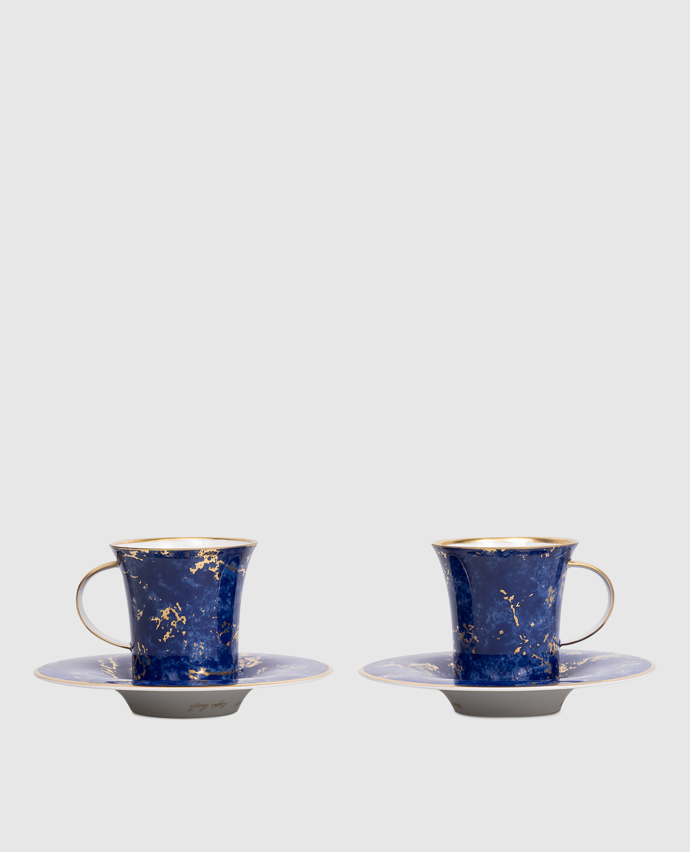 

Set of porcelain tea cups with printed saucers Stefano Ricci, Blue