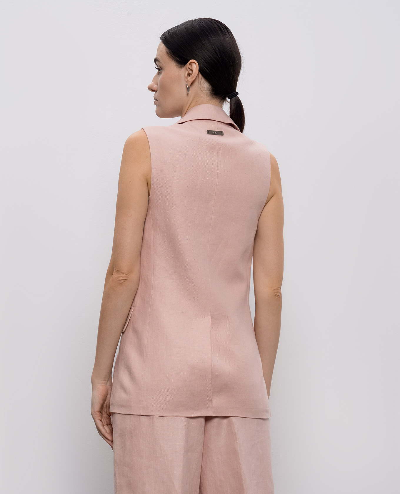 

Pink linen vest Peserico
