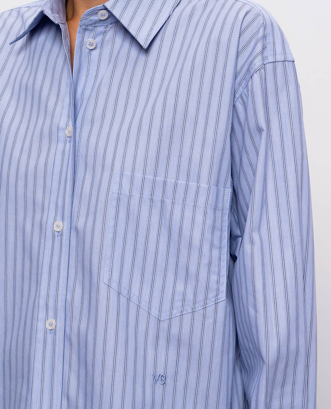 Ellys blue striped shirt Victoria Beckham 5