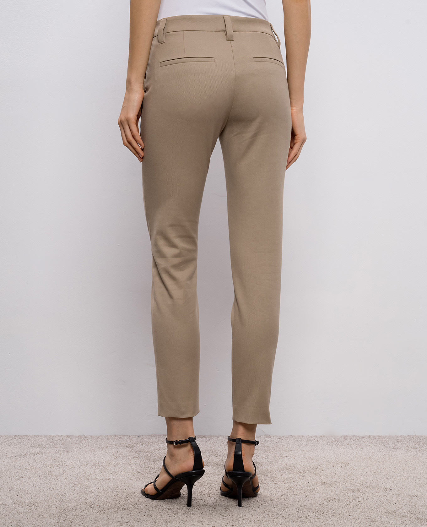 Beige pants Brunello Cucinelli 4