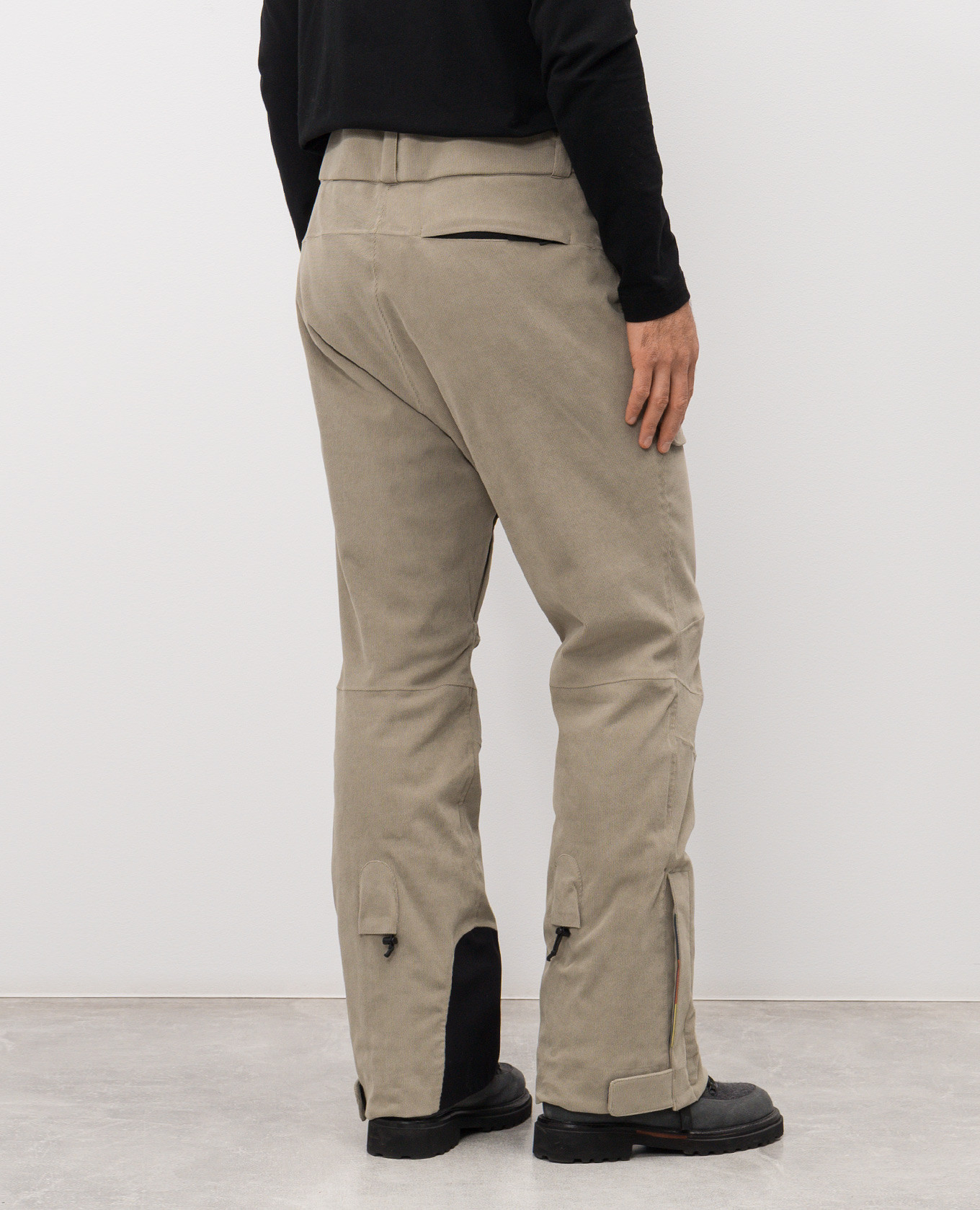 

Mercantour Corduroy Ski Pants Khaki K-Way