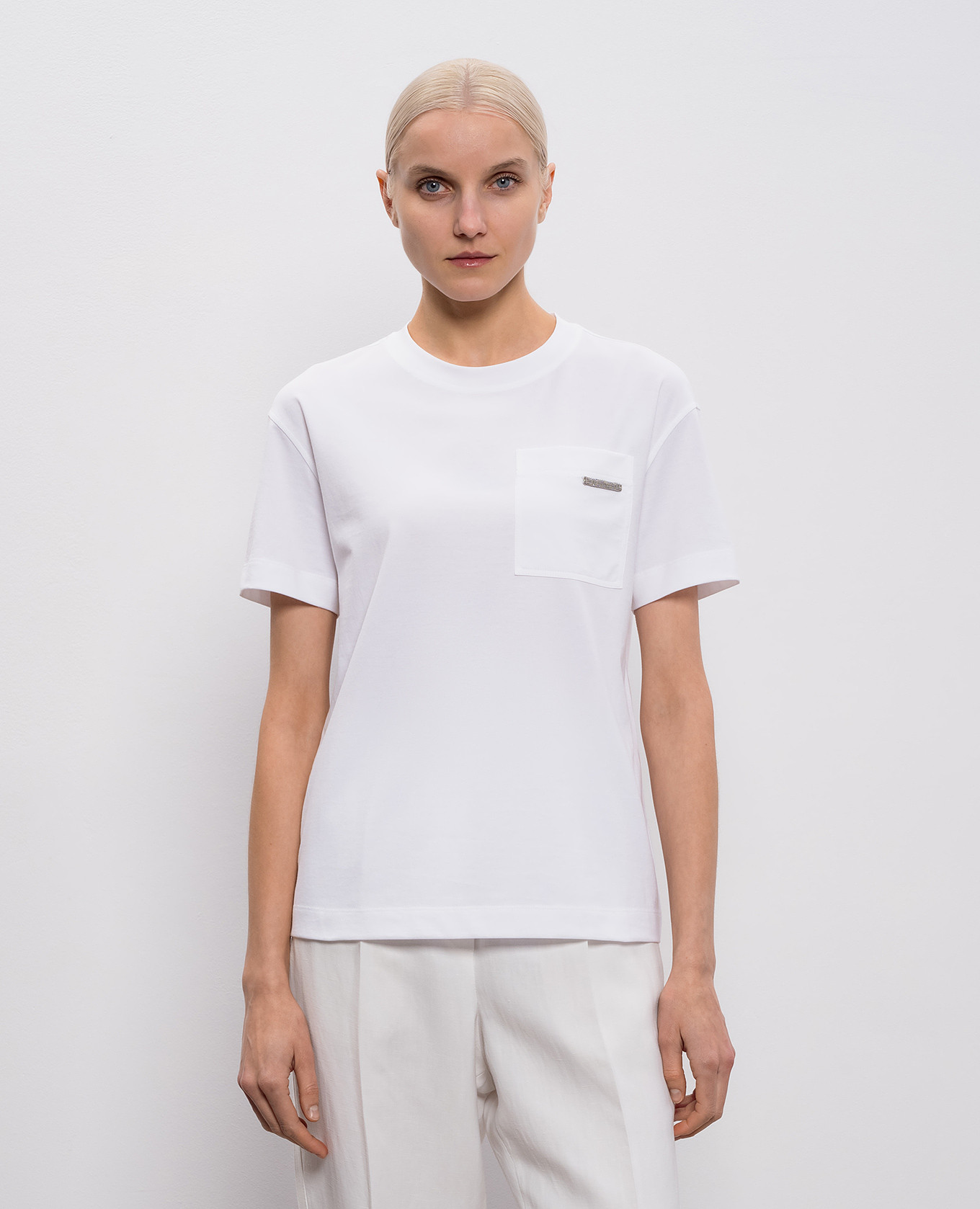

White T-shirt with a monil chain Brunello Cucinelli