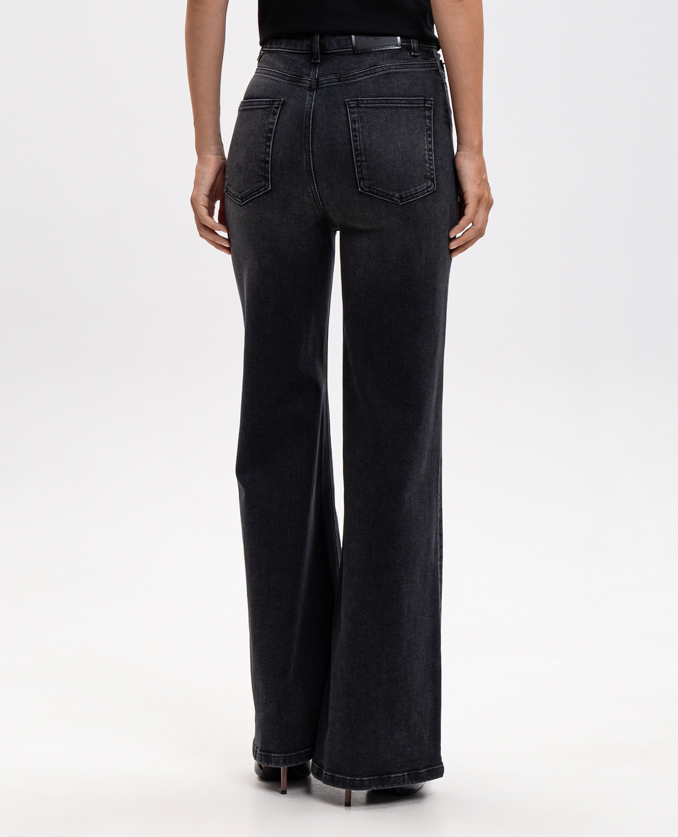 Grey flared jeans with a distressed effect Twinset 4