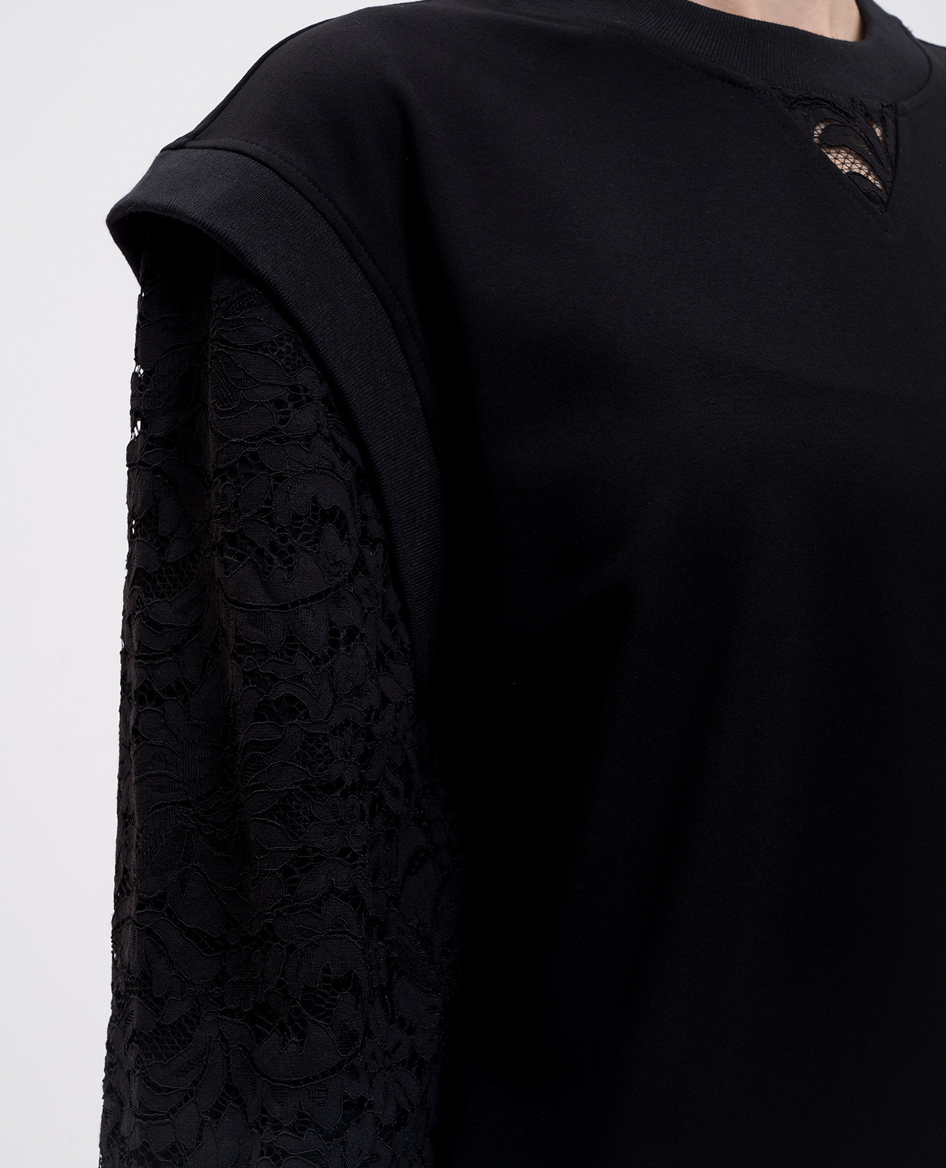 Black jumper with lace Twinset 5