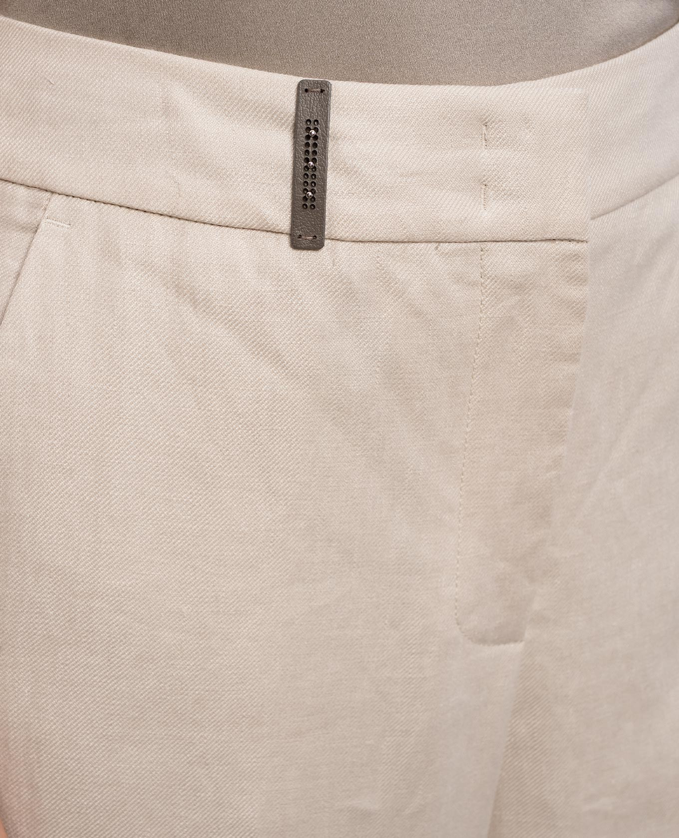 

Beige linen pants with branded patch Peserico