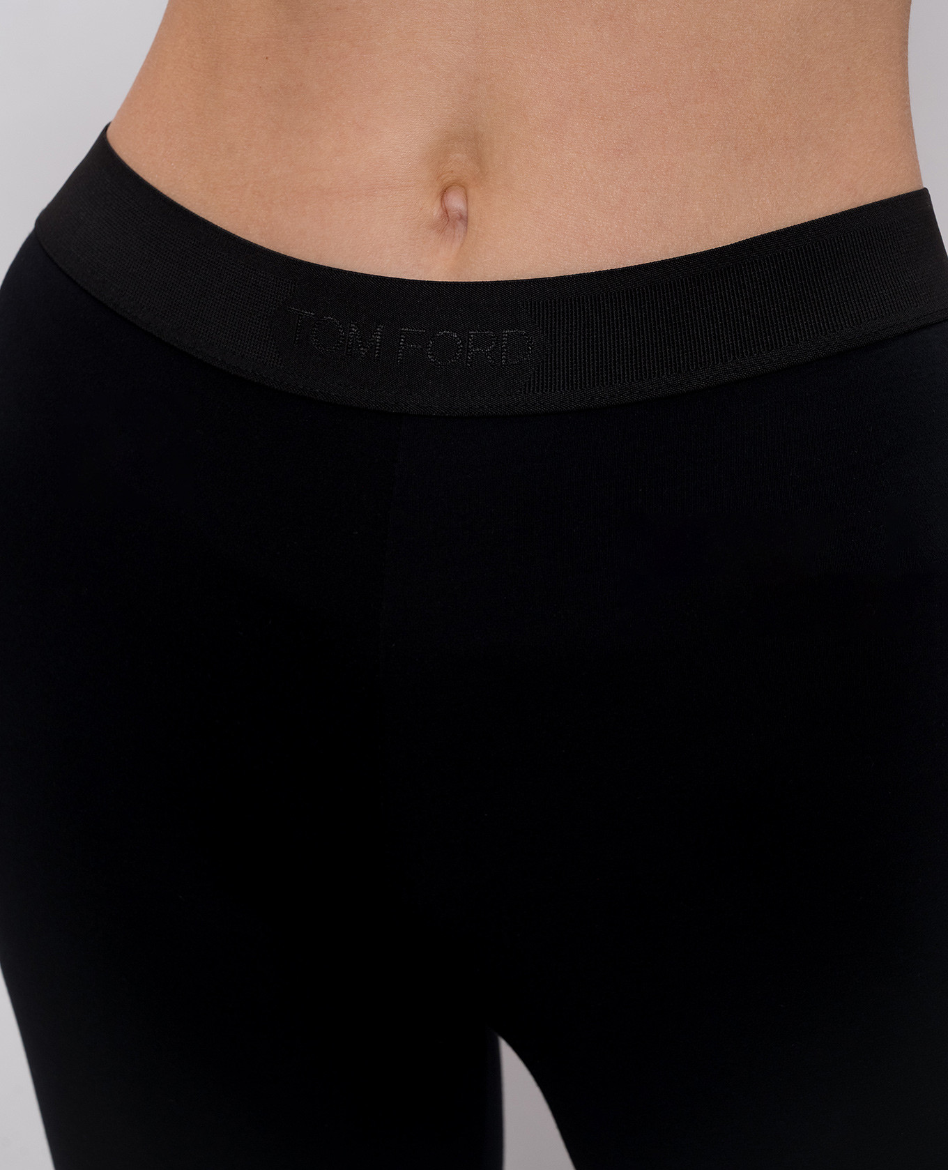 Black shorts with logo pattern Tom Ford 5