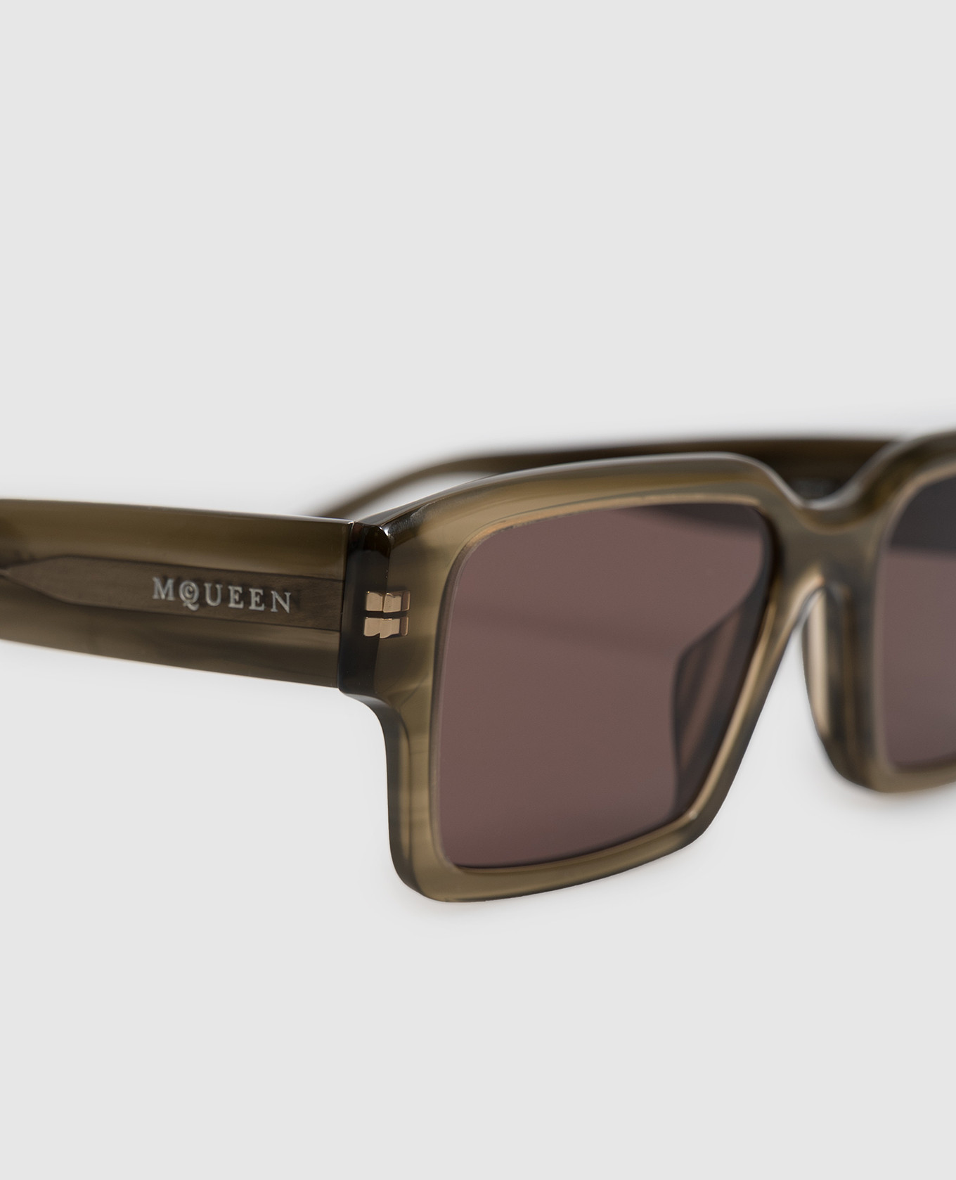 Green sunglasses Alexander McQueen 4