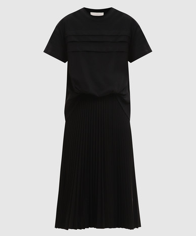 Robe noire à double boutonnage