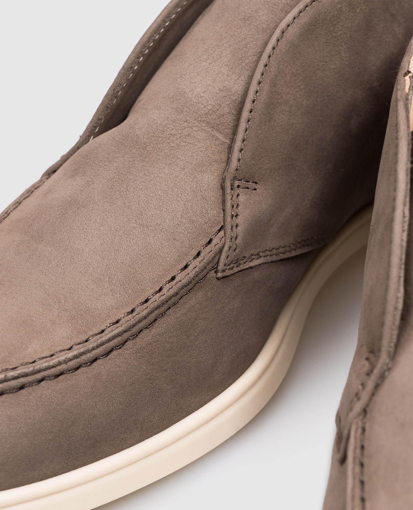 Brown nubuck deserts Doucal's 5