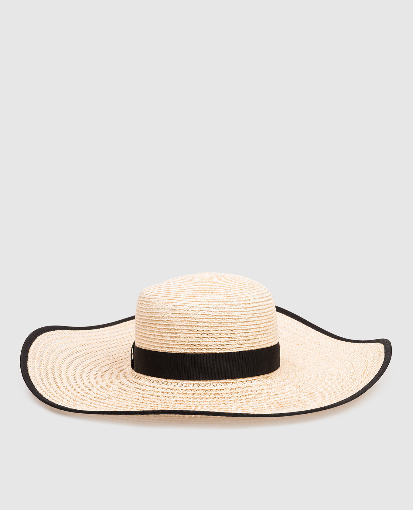 Beige hat with contrasting trim